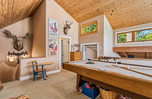 Groveland Casa | Marina Beach Lodge - Lakefront Home on Beach! home