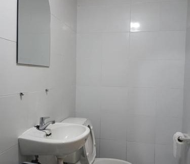 Dumaguete Apartamento | Marina Condotel DGT