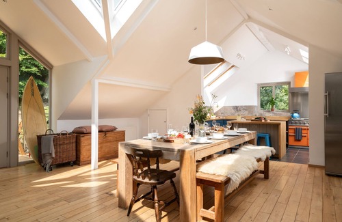 Y Felinheli Cabaña | Marina Cottage - a house that sleeps 8 guests in 4 bedrooms
