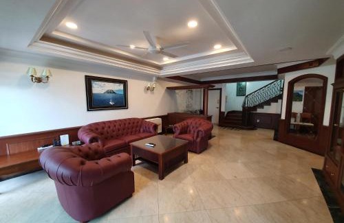 Downtown Kota Kinabalu Apartamento | Marina Court Luxury Penthouse