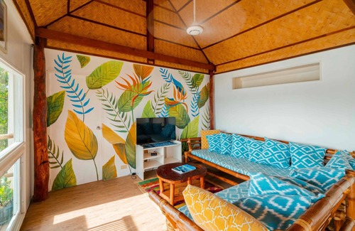 Busuanga Hotel | Marina del Sol Resort & Yacht Club