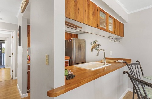Bokeelia Condominio | Marina Gardens Condo, 2/2 with Incredible Endless Water Views! Boat Lift Included!