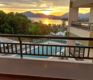 Lumut Apartamento | Marina Heights Seaview Resort 2