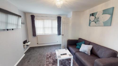 Hull Apartamento | Marina House