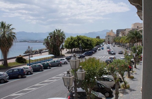 Milazzo Casa | Marina House
