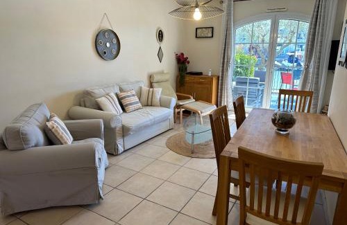 Aigues-Mortes Casa | Marina Ivoire
