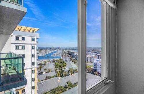 Marina del Rey Apartamento | Marina Life: Smell the Sea, Feel the Breeze