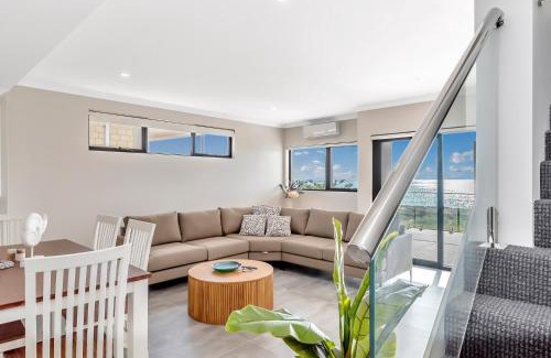 Mandurah Apartamento | Marina-ocean Front Escape With Breathtaking Views