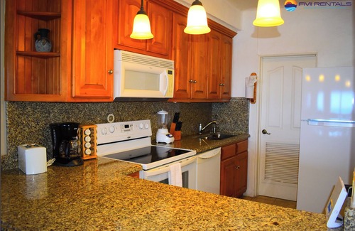 Bella Vista Condominio | Marina Pinacate B-307 (2 habitaciones / 2 baños) Por FMI Rentals.