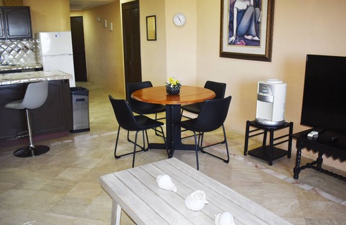 Bella Vista Condominio | Marina Pinacate A-520 (1 Recamara/1 Baño) By FMI Rentals