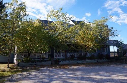 La Pointe Condominio | Marina Point - Condo In Town