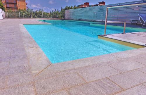 Borghetto Santo Spirito Apartamento | Marina Resort - Pool And Parking LUX - Happy Rentals