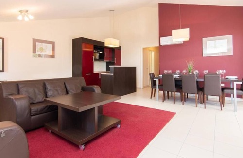 Seca Apartamento | Marina Residence - SeavIew Penthouse Burin