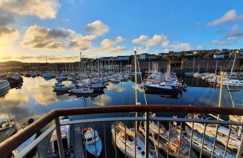 Milford Haven Casa | Marina Retreat