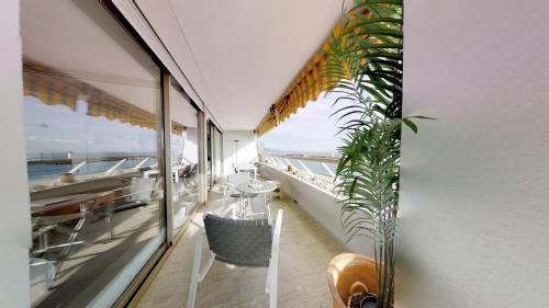 Villeneuve Loubet Beach Apartamento | Marina Riviera Sea View and Beach