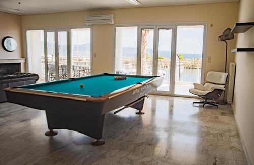 Kalamata Marina Apartamento | Marina Sea View Apartment Kalamata