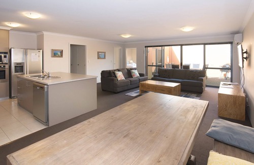 Geographe Casa | Marina Seaside Escape- WIFI