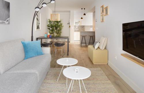 San Sebastian Centro Apartamento | Marina Suite by FeelFree Rentals