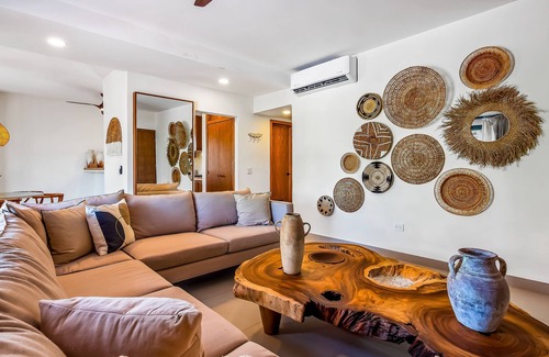 Marina Vallarta Apartamento | Marina Vallarta apt with golf course view & on-site pool - near beach/shops