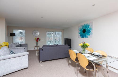 Castle Apartamento | Marina View Apartment