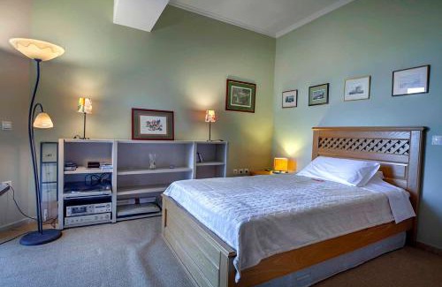Limni Apartamento | Marina View Luxury Home