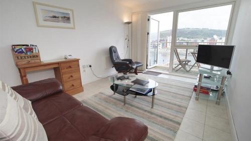 Castle Casa | Marina Villas, Trawler Road, Marina