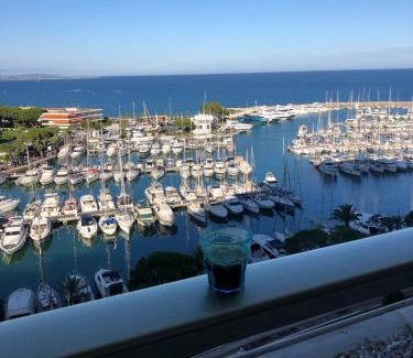 Villeneuve Loubet Beach Apartamento | Marina06