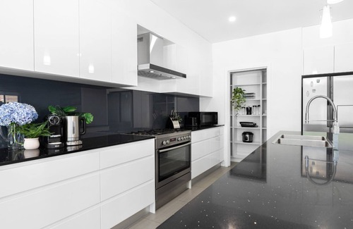 Callala Bay Casa | Marine Adventures – tranquil blue waters and white beaches of Jervis Bay