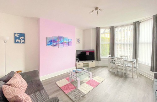Whitley Bay Cabaña | Marine Apartment By The Sea