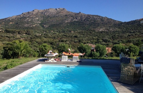 Marine de Saint Ambroggio Casa | Marine de Santambroggio: villa para 8 personas con piscina