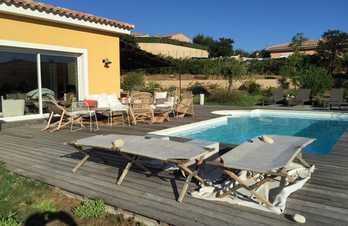 Marine de Saint Ambroggio Casa | Marine de Santambroggio: villa para 8 personas con piscina