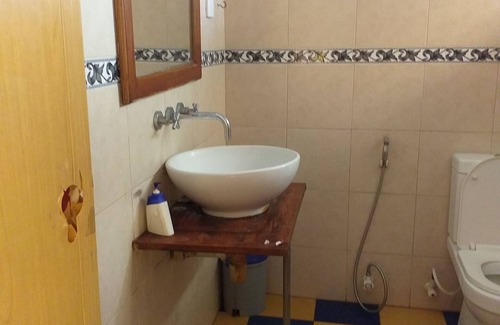 Kudapaduwa Casa | Marine Tourist Beach Guest House Negombo Beach