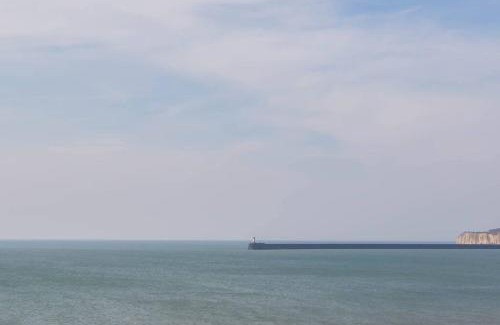 Seaford Apartamento | Marine View Apartment By Air Premier