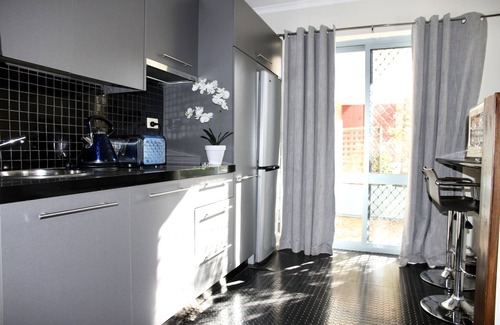 Woolloomooloo Hotel | Mariners Court Hotel Sydney