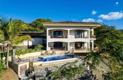 Playa Hermosa Casa | Mariners Point B1