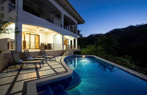 Playa Hermosa Casa | Mariners Point B1