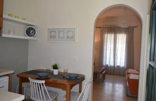 Messonghi Apartamento | Marini Apartments