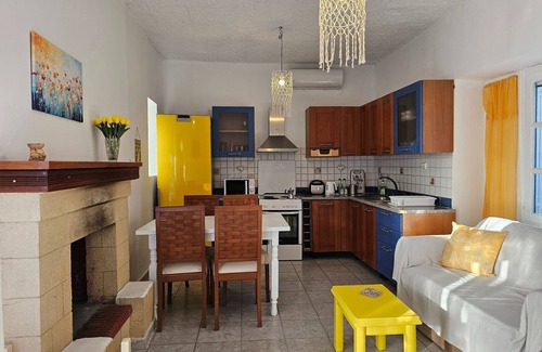 Aegina Town Apartamento | Marini Traditional Cottages