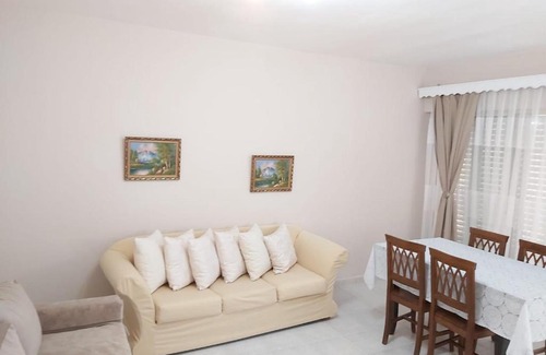 Himare Apartamento | Marino's Apartments