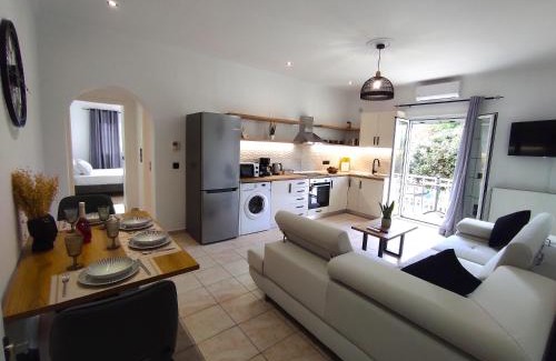 Alepou Apartamento | Marios Family House 1