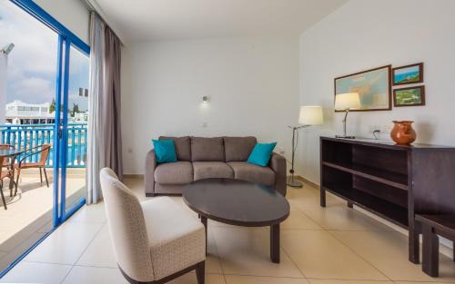 Ayia Napa Complejo | MarisMare Apartments