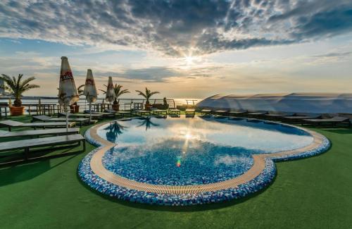 Prymors'kyi district Hotel | Maristella Marine Residence