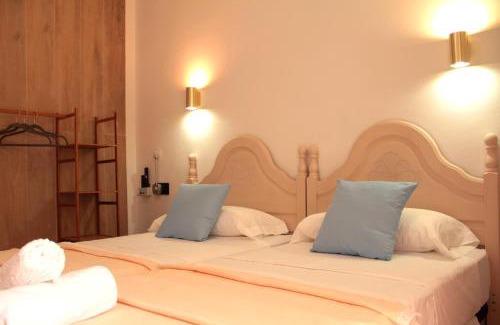 Sant Feliu de Guixols Casa | MARITIM CENTRAL - Habitaciones Deluxe, cocina