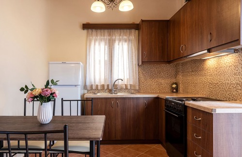 Anafonitria Villa | Maritina Houses - 2 Bedroom Maisonette I
