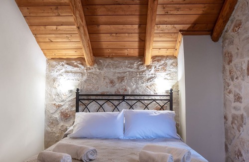 Anafonitria Villa | Maritina Houses - 2 Bedroom Maisonette I