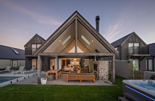 Wanaka Casa | Marjon Peak Retreat Wanaka