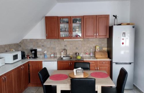 Rakoscsaba-Ujtelep Casa | Mark's House