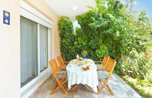 Spata-Artemida Casa | Markella's House