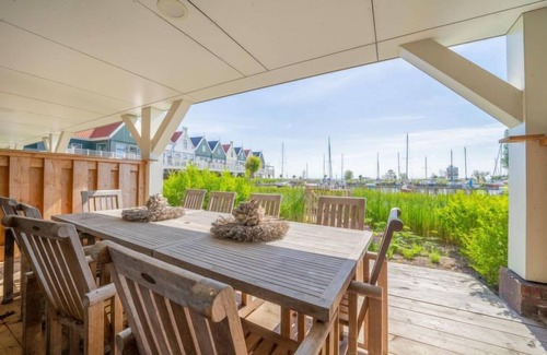 Uitdam Apartamento | Markermeer 8 by Interhome