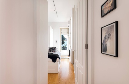 Centro / Baixa Apartamento | Markes · 🪴 Lovely 1BR Home w/ Sunny Backyard